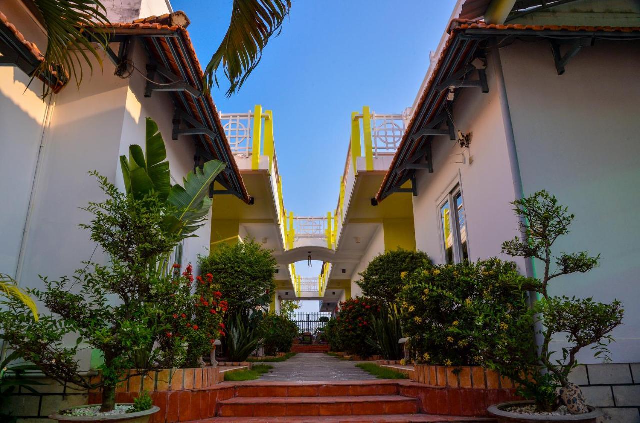 An Vinh Analog House - Le Bonheur Hotel Ap Thien Phuoc Bagian luar foto